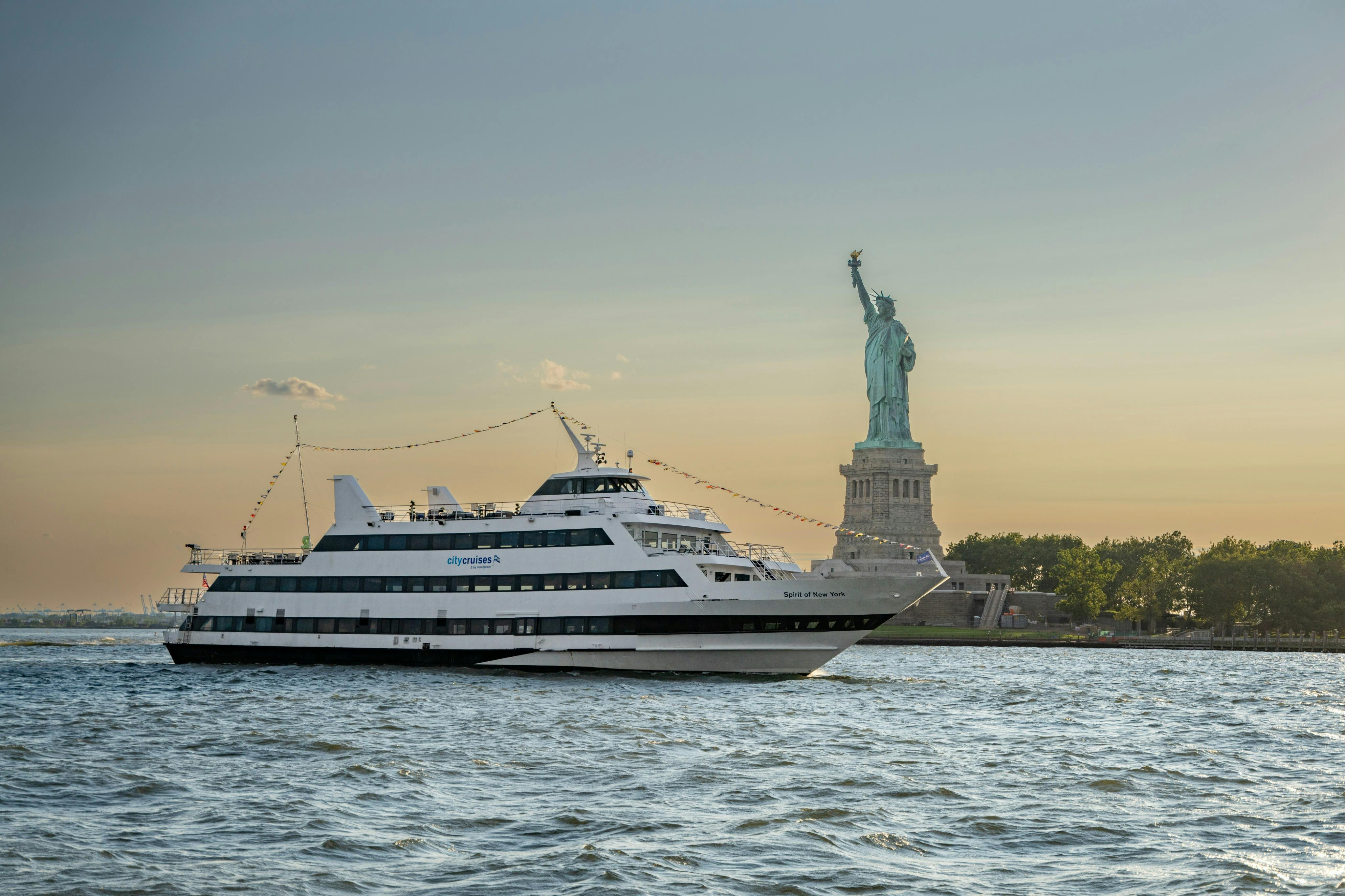 New York: Signature Brunch Cruise - Photo 1 of 15
